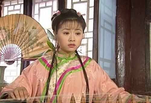 Lâm Tâm Như vốn là cái tên nổi tiếng trên màn ảnh trong 'Hoàn Châu Cách Cách'. Dù là diễn viên mới trong nghề nhưng Lâm Tâm Như lại hoàn thành vai vô cùng xuất sắc. Mọi cảm xúc hoang mang sợ hãi đều xảy ra như thật trên gương mặt của Lâm Tâm Như khiến khán giả yêu thích.