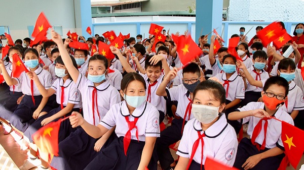 Tin nóng trong ngày 4/9: Chồng bà Phương Hằng nhận tin vui; Trấn Thành, Đàm Vĩnh Hưng lên sóng VTV 2 Tin nóng trong ngày 4/9: Chồng bà Phương Hằng nhận tin vui; Trấn Thành, Đàm Vĩnh Hưng lên sóng VTV 2