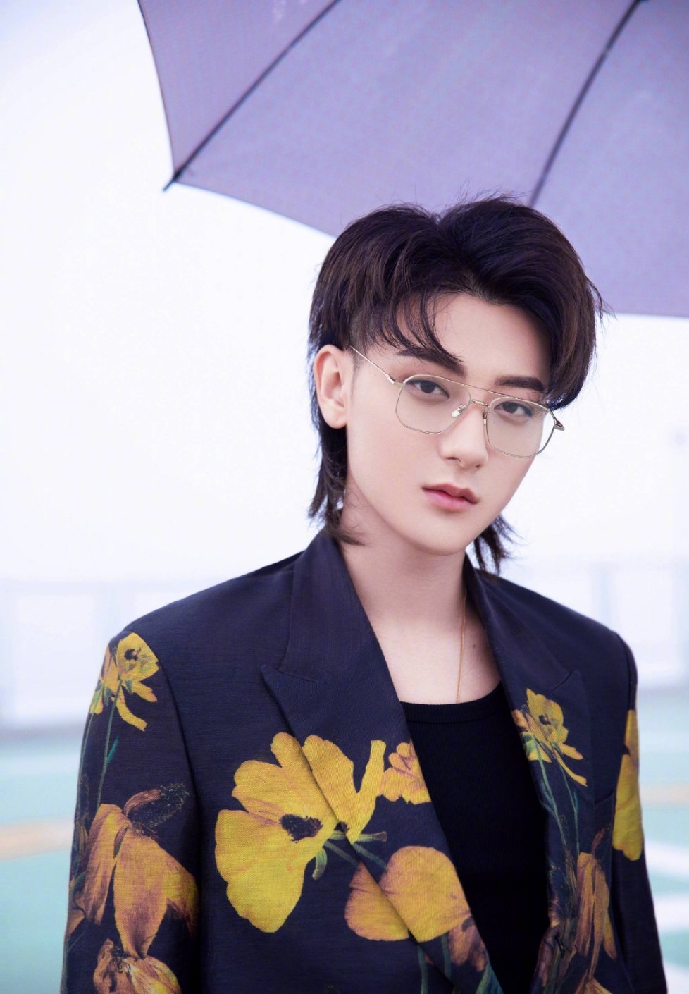 Hoàng Tử Thao cũng là nam thần có chiều cao ấn tượng 1m80.