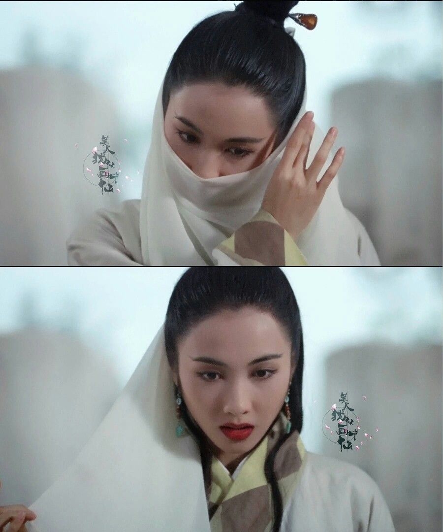 'Chu Chỉ Nhược' Lê Tư trong Ỷ Thiên Đồ Long Ký: Giáo Chủ Ma Giáo vô cùng quyến rũ.