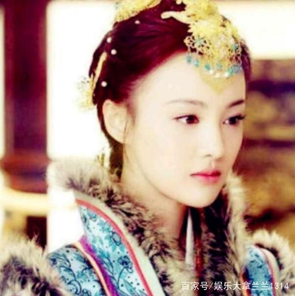 Trịnh Sảng cũng không thể thiếu trong dàn mỹ nhân xinh đẹp với tạo hình trang phục dị vực.