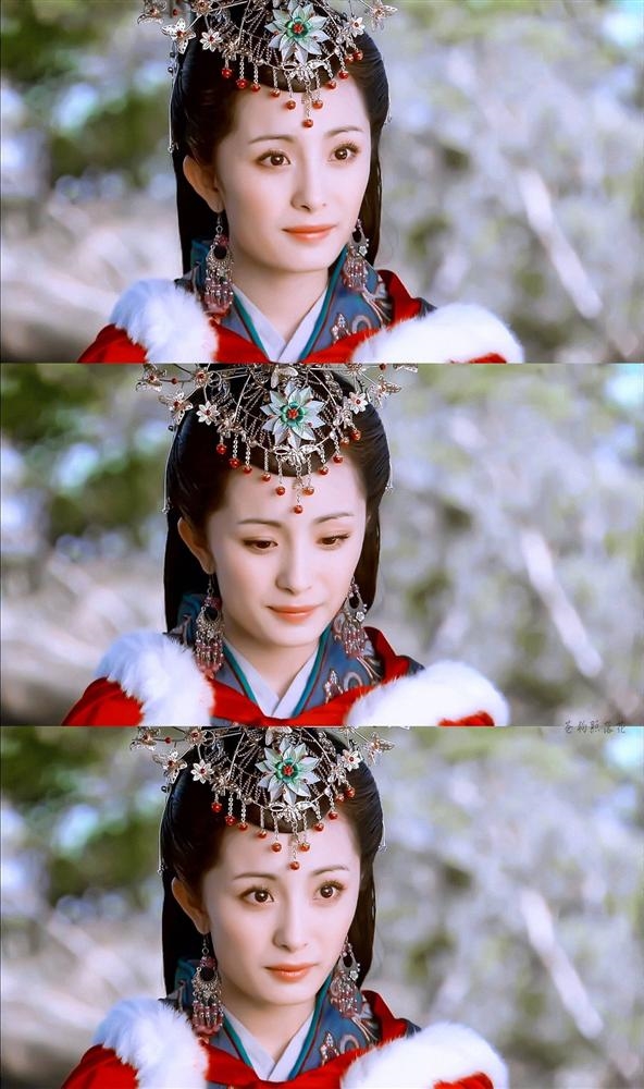 Dương Mịch chắc chắn không thể nào thiếu trong trang phục dị tộc. Trong tạo hình Vương Chiêu Quân, Dương Mịch nổi bật với vẻ đáng yêu của thiếu nữ khiến khán giả say đắm.