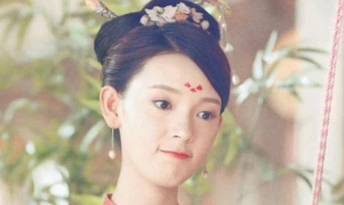 9 mỹ nhân Cbiz tạo hình 'tiểu bạch thỏ': Triệu Lộ Tư tinh nghịch, Nhiệt Ba đáng yêu, trùm cuối không thể yêu thương nổi - Ảnh 7 9 mỹ nhân Cbiz tạo hình 'tiểu bạch thỏ': Triệu Lộ Tư tinh nghịch, Nhiệt Ba đáng yêu, trùm cuối không thể yêu thương nổi - Ảnh 7
