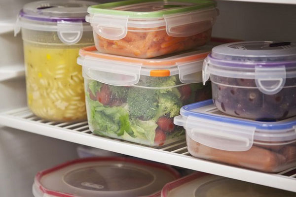 4 thứ đáng sợ gây nguy hiểm đang có trong tủ lạnh nhiều gia đình 3
