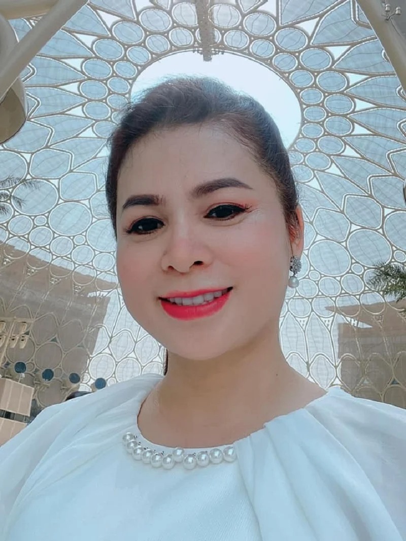 Tin nóng trong ngày 15/11: Làm rõ phát ngôn nhục mạ báo chí trong livestream của bà Phương Hằng; Quản lý Phi Nhung lại đề cập đến Hồ Văn Cường 2 Tin nóng trong ngày 15/11: Làm rõ phát ngôn nhục mạ báo chí trong livestream của bà Phương Hằng; Quản lý Phi Nhung lại đề cập đến Hồ Văn Cường 2