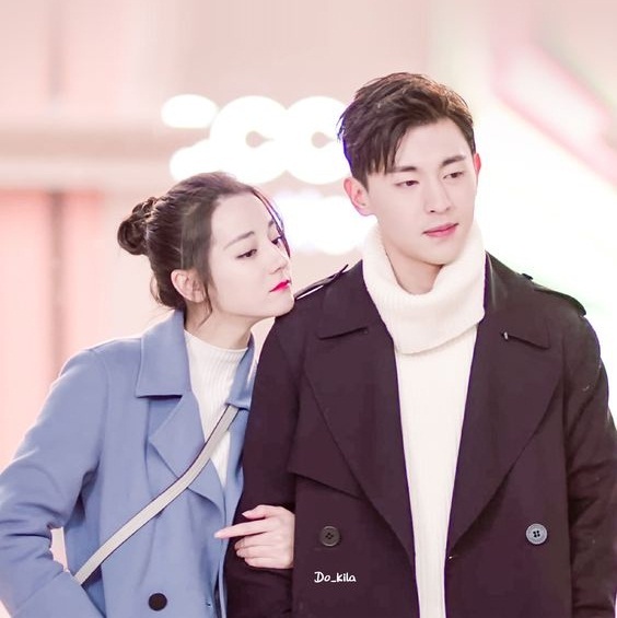 Hóng 'dưa' Cbiz ngày 12/12: Vương Nhất Bác đón tin vui, Địch Lệ Nhiệt Ba tái hợp với Đặng Luân? - Ảnh 1 Hóng 'dưa' Cbiz ngày 12/12: Vương Nhất Bác đón tin vui, Địch Lệ Nhiệt Ba tái hợp với Đặng Luân? - Ảnh 1