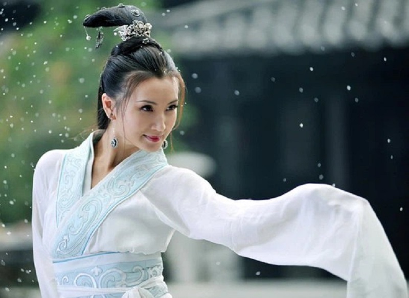 Ai đã từng xem 'Tam Quốc' thì không thể không nhớ đến Trần Hảo vào vai là một trong Tứ đại mỹ nhân Trung Quốc - Điêu Thuyền đã biểu diễn một điệu múa kinh diễm với khán giả.