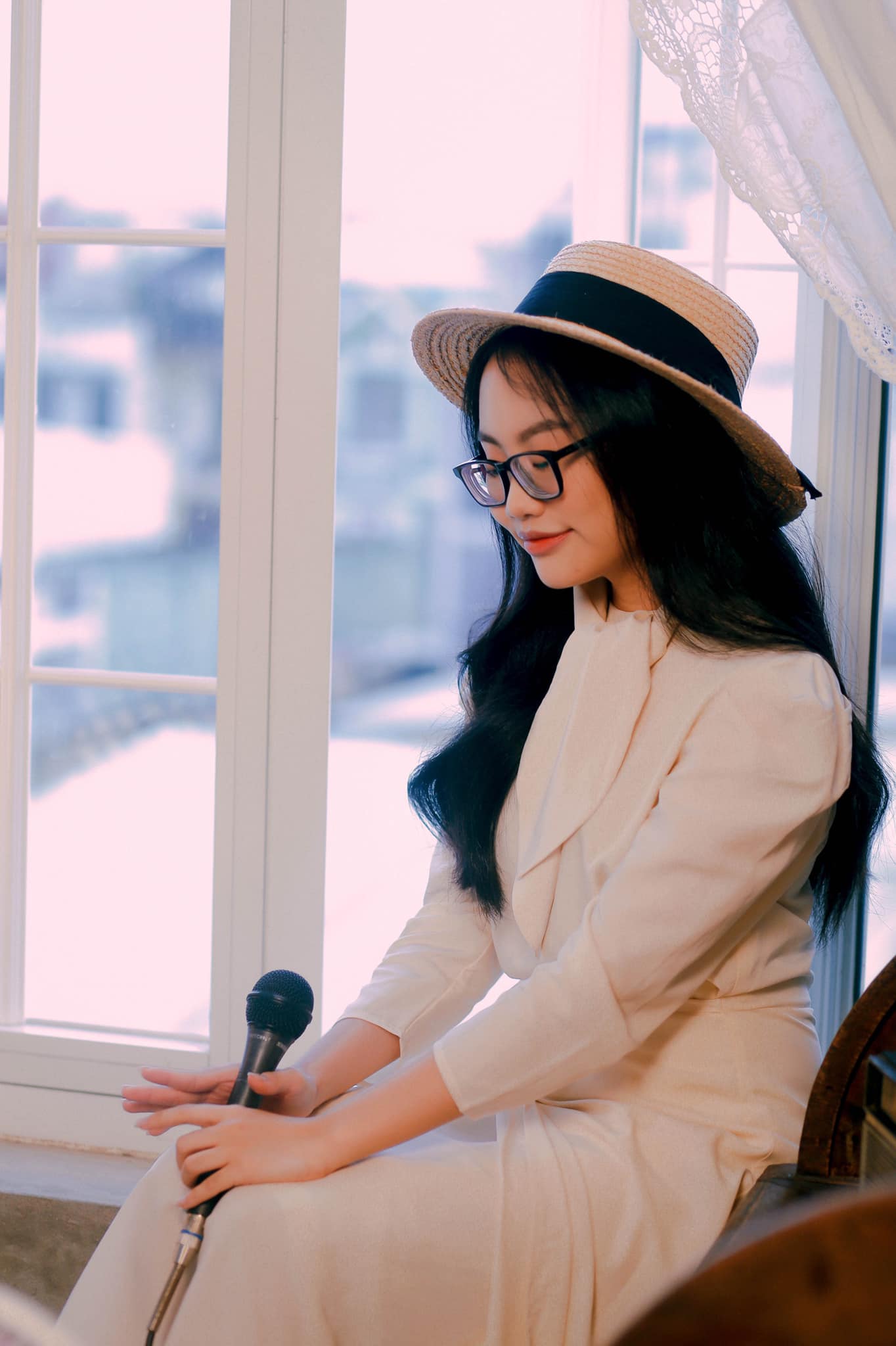 Phương Mỹ Chi thay đổi khác lạ sau thời gian u ám vì bị miệt thị ngoại hình 4 Phương Mỹ Chi thay đổi khác lạ sau thời gian u ám vì bị miệt thị ngoại hình 4