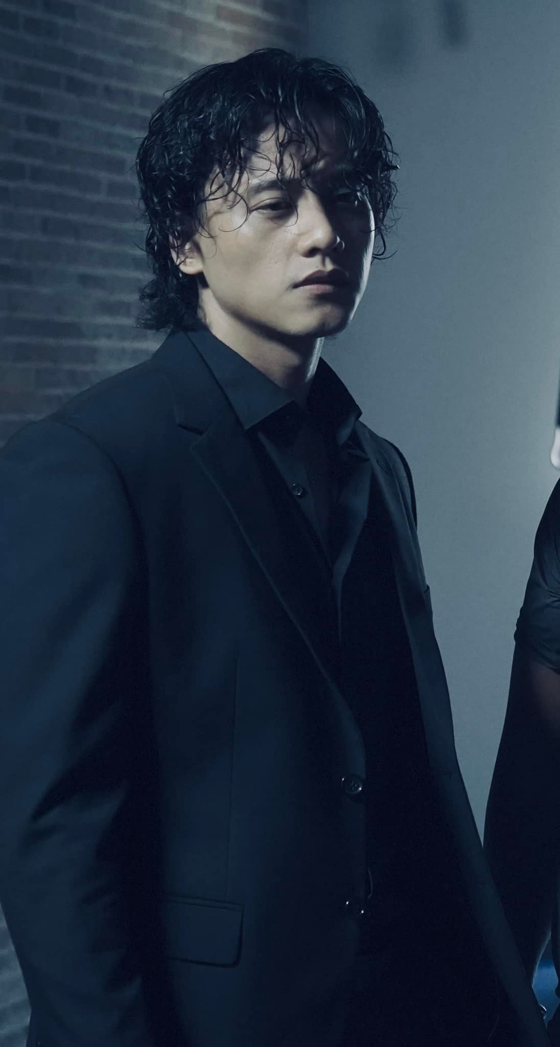 Hình ảnh phong trần của Mai Tài Phến khiến nhiều người thích thú. Ảnh FBNV