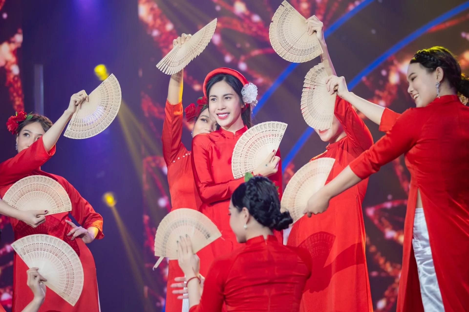 Thủy Tiên vẫn lao đao với sự nghiệp dù được 'giải oan' tiền từ thiện 2 Thủy Tiên vẫn lao đao với sự nghiệp dù được 'giải oan' tiền từ thiện 2