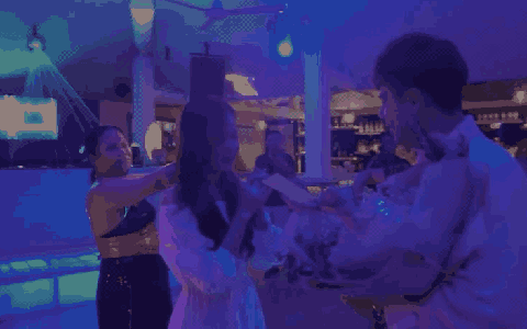 Clip cầu hôn rầm rộ trên mạng xã hội. Ảnh internet