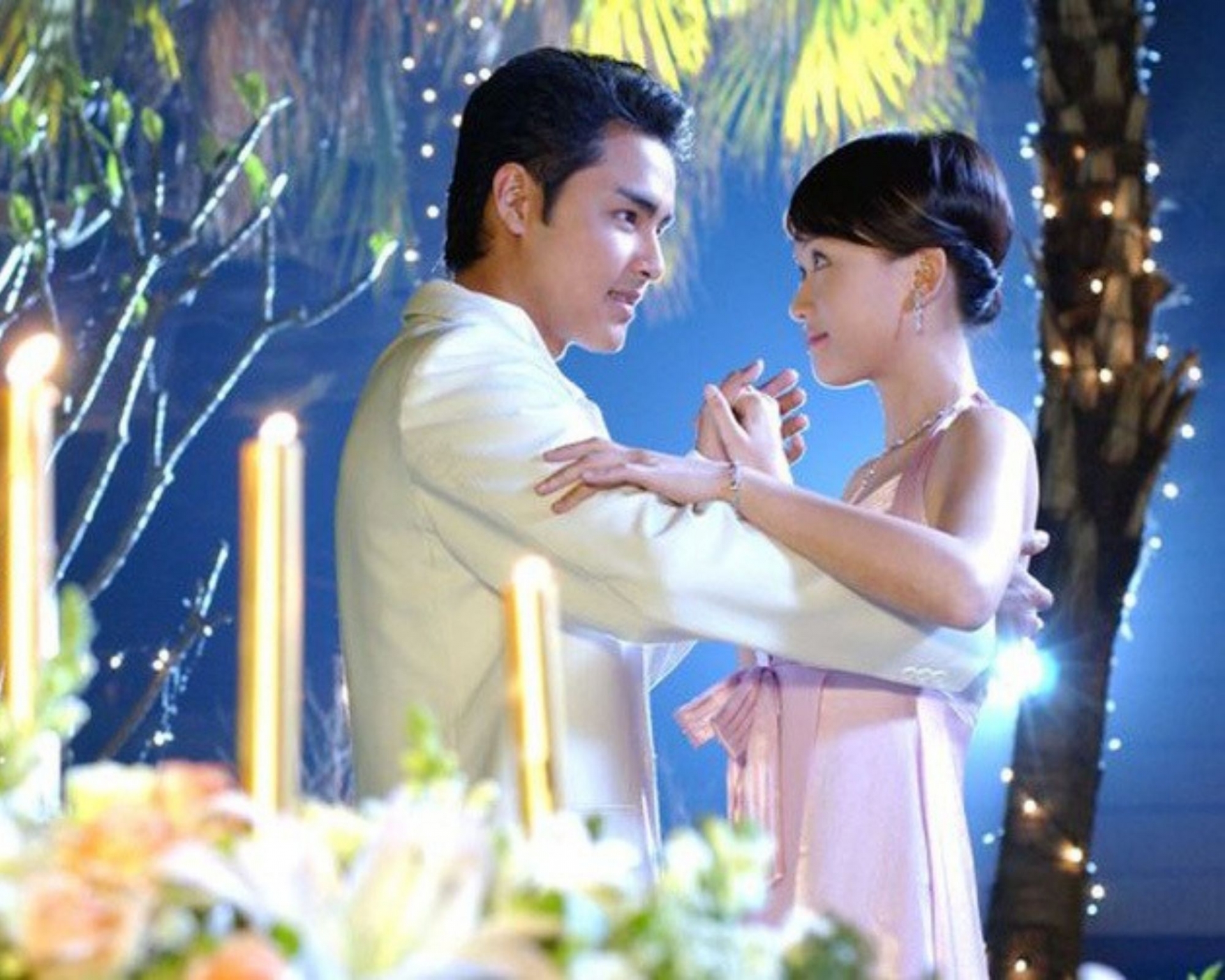 Minh Đạo: Từ 'hoàng tử' điển trai, khi hết thời lại chật vật bán khoai ngoài chợ - Ảnh 1 Minh Đạo: Từ 'hoàng tử' điển trai, khi hết thời lại chật vật bán khoai ngoài chợ - Ảnh 1