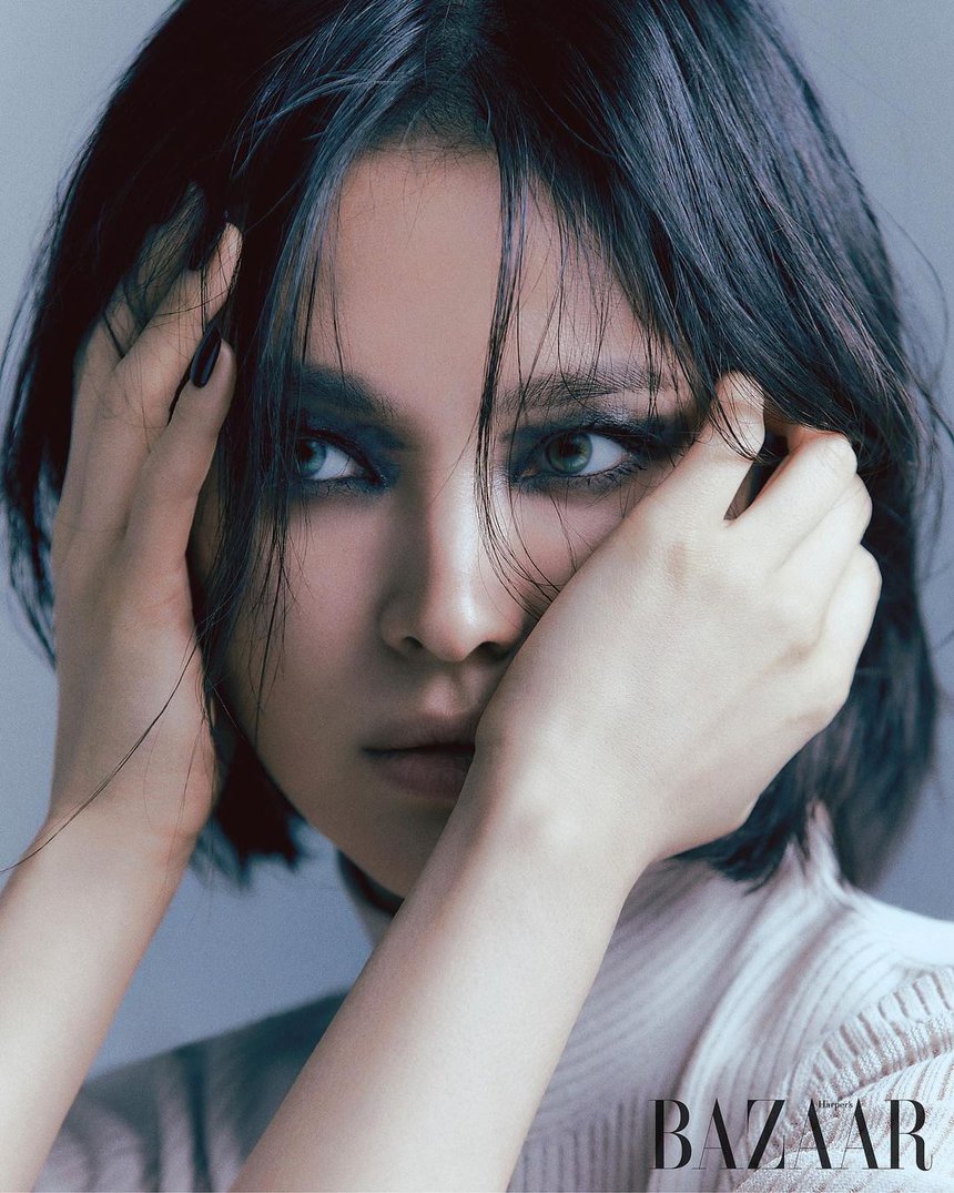 Thoát mác 'ngọc nữ', Song Hye Kyo gây hết hồn với gương mặt 'ác như dì ghẻ'  - Ảnh 3