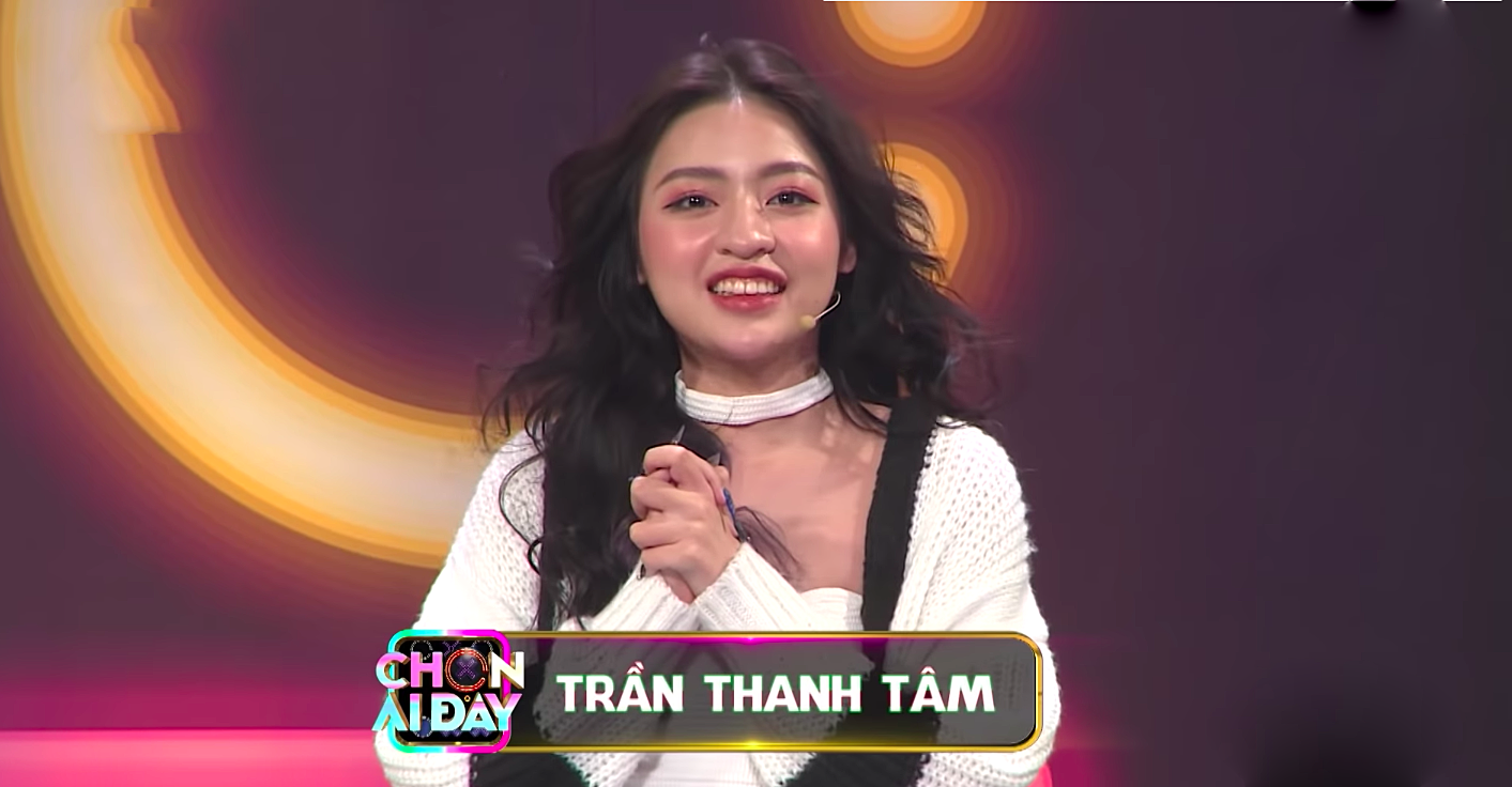 Trần Thanh Tâm gây tranh cãi vì quá lố trên sóng truyền hình.