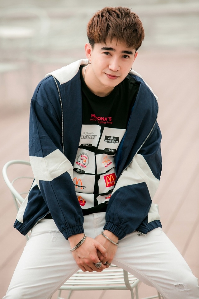 Chi Dân lần hiếm hoi tiết lộ chuyện tình đầy day dứt trong quá khứ hậu ồn ào chia tay Ninh Dương Lan Ngọc - Ảnh 1 Chi Dân lần hiếm hoi tiết lộ chuyện tình đầy day dứt trong quá khứ hậu ồn ào chia tay Ninh Dương Lan Ngọc - Ảnh 1