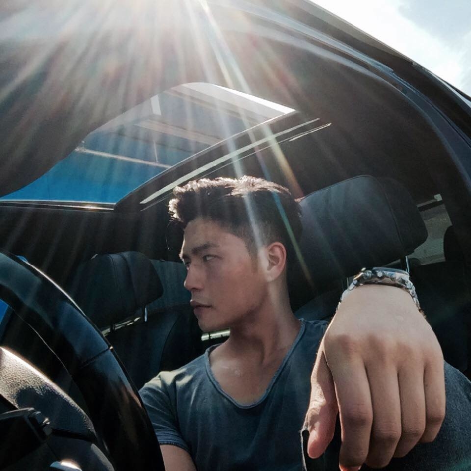 Hé lộ thân thế phú nhị đại của hôn phu kém Ngô Thanh Vân 11 tuổi: Đúng cực phẩm chuẩn tổng tài 'ngôn lù' - Ảnh 7