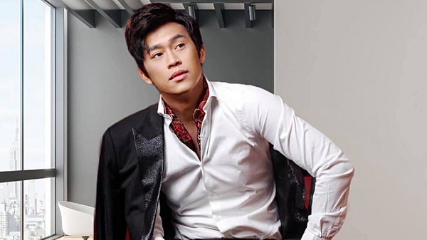 Hoài Linh vô tình để lộ 'bí mật' giấu kín trên cơ thể khiến dân tình bất ngờ - Ảnh 1