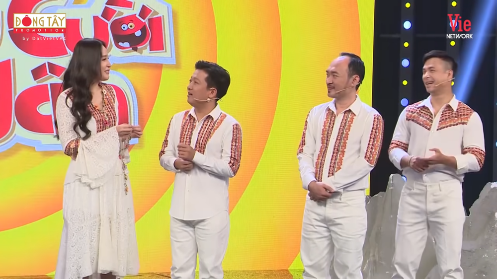 Mai Phương Thúy xuất hiện trong chương trình '7 nụ cười xuân'.