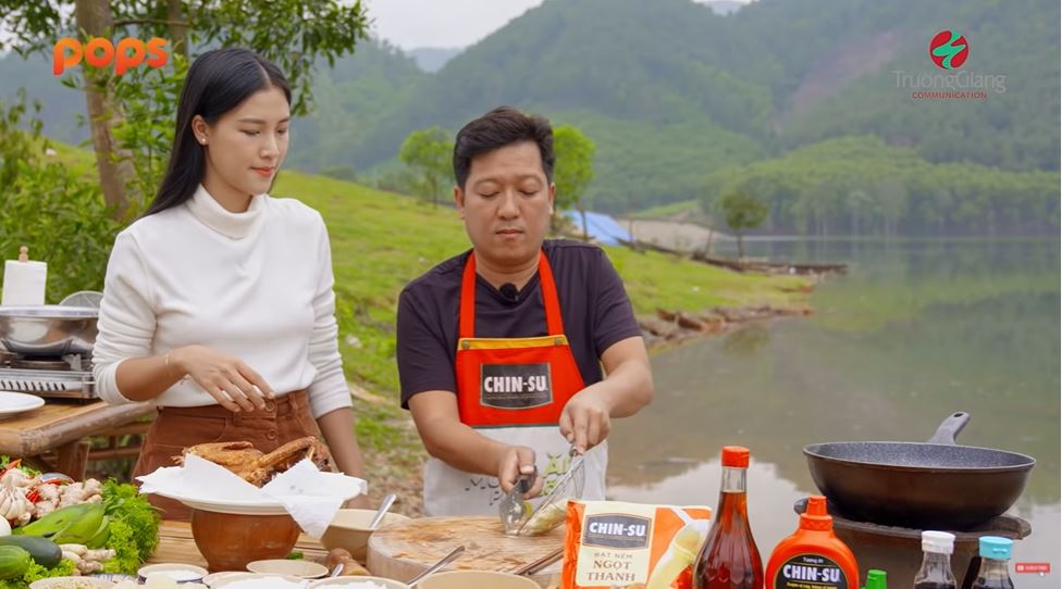 Hoàng Oanh tiết lộ bản thân bị trầm cảm sau sinh.