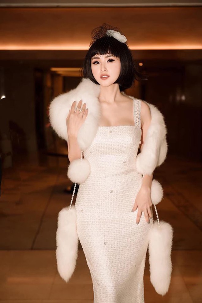 Dù ở ẩn nhưng cuộc sống của Tâm Tít vẫn nhận được sự chú ý của nhiều người hâm mộ. Ảnh FBNV Dù ở ẩn nhưng cuộc sống của Tâm Tít vẫn nhận được sự chú ý của nhiều người hâm mộ. Ảnh FBNV