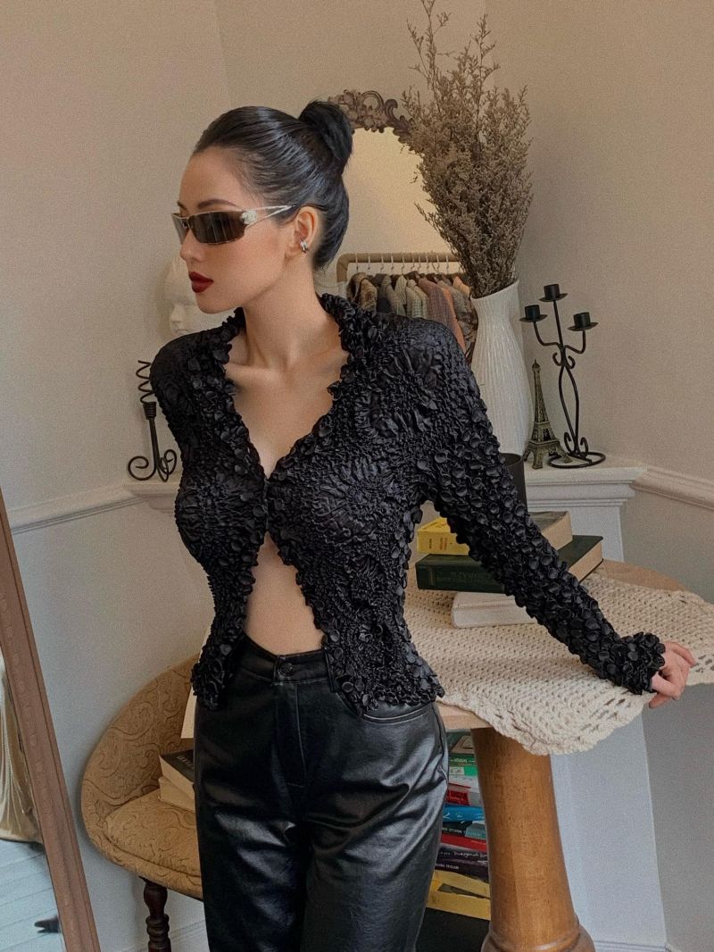 'Đứng hình' với nhan sắc của hotgirl Tâm Tít sau 2 lần sinh nở: Lộ cuộc sống sau khi làm dâu hào môn - Ảnh 7 'Đứng hình' với nhan sắc của hotgirl Tâm Tít sau 2 lần sinh nở: Lộ cuộc sống sau khi làm dâu hào môn - Ảnh 7