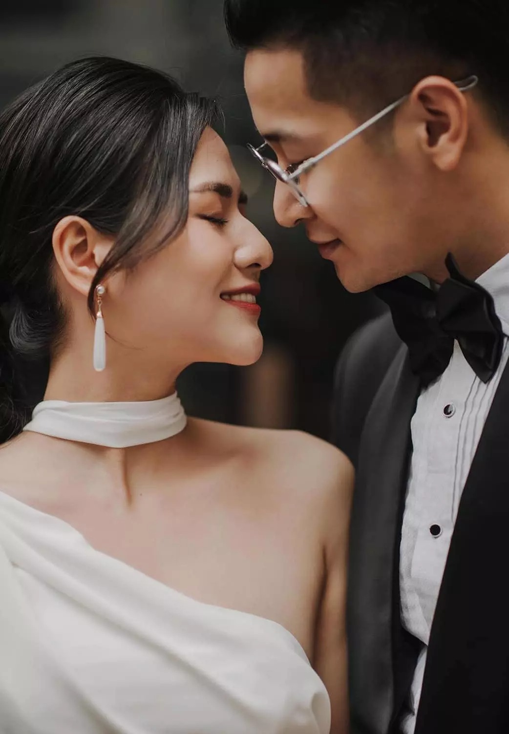 Trọn bộ ảnh cưới 'tình bể bình' của Việt Hoa - Thiên Nga của 'Hương vị tình thân' với bạn trai - Ảnh 5 Trọn bộ ảnh cưới 'tình bể bình' của Việt Hoa - Thiên Nga của 'Hương vị tình thân' với bạn trai - Ảnh 5