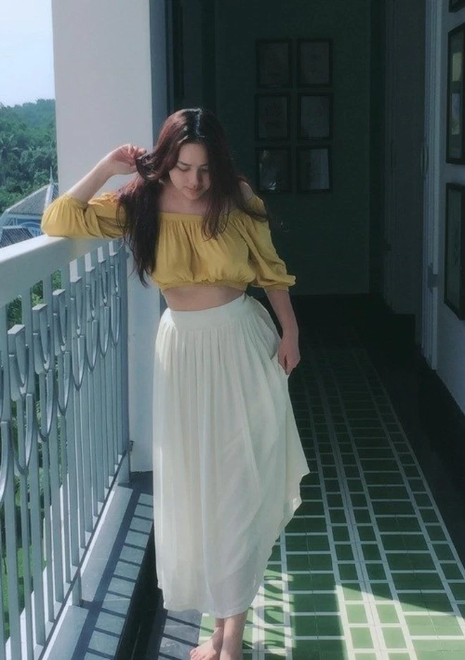 Phan Như Thảo ngày càng thay đổi chóng mặt sau khi bị miệt thị về thân hình - Ảnh 3 Phan Như Thảo ngày càng thay đổi chóng mặt sau khi bị miệt thị về thân hình - Ảnh 3