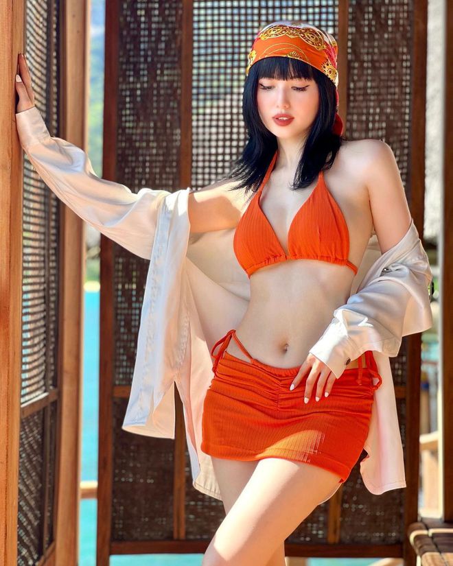 Hình ảnh nóng bỏng của hotgirl Tâm Tít. Ảnh FBNV Hình ảnh nóng bỏng của hotgirl Tâm Tít. Ảnh FBNV
