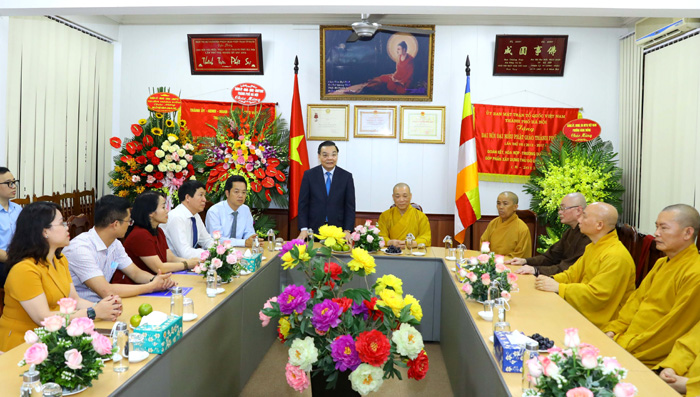 Chủ tịch UBND TP Chu Ngọc Anh phát biểu chúc mừng Giáo hội Phật giáo Việt Nam thành phố Hà Nội Chủ tịch UBND TP Chu Ngọc Anh phát biểu chúc mừng Giáo hội Phật giáo Việt Nam thành phố Hà Nội