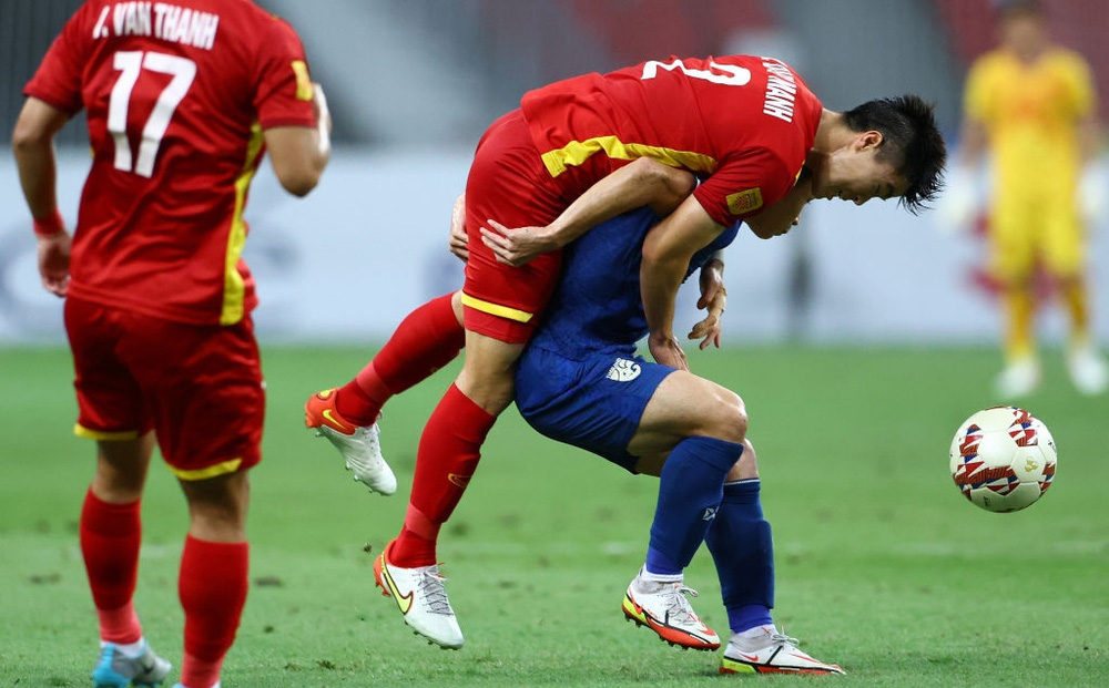Duy Mạnh nhiều khả năng sẽ bỏ lỡ trận lượt về (Ảnh: Sport5) Duy Mạnh nhiều khả năng sẽ bỏ lỡ trận lượt về (Ảnh: Sport5)