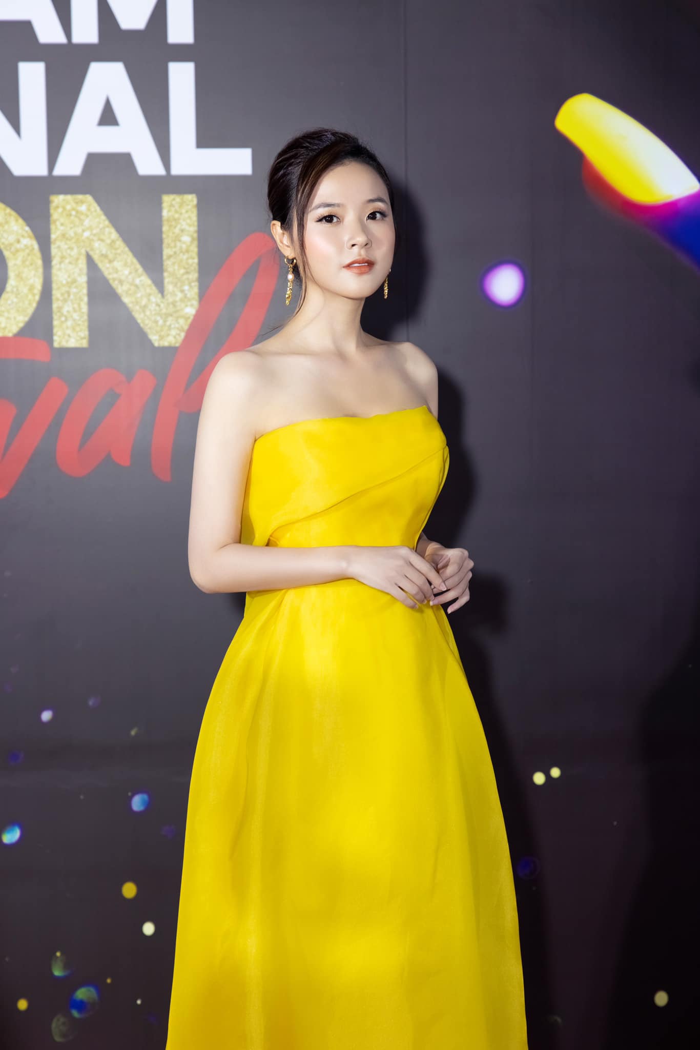 Midu là mỹ nhân tài sắc vẹn toàn của showbiz Việt. Ảnh: Internet