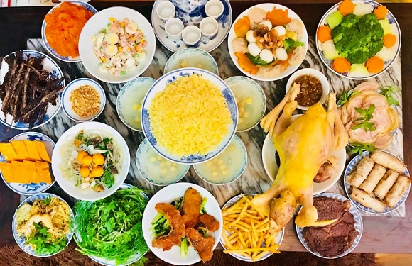 Lễ quanh năm không bằng rằm tháng giêng cho thấy tầm quan trọng của cúng rằm tháng giêng đối với các gia đình Việt. Ảnh: Internet Lễ quanh năm không bằng rằm tháng giêng cho thấy tầm quan trọng của cúng rằm tháng giêng đối với các gia đình Việt. Ảnh: Internet