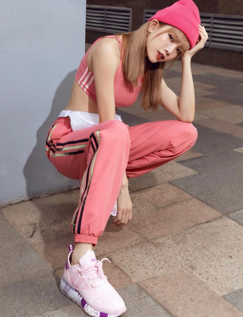 Thiều Bảo Trâm với hình ảnh đầy cá tính. Ảnh: Facebook