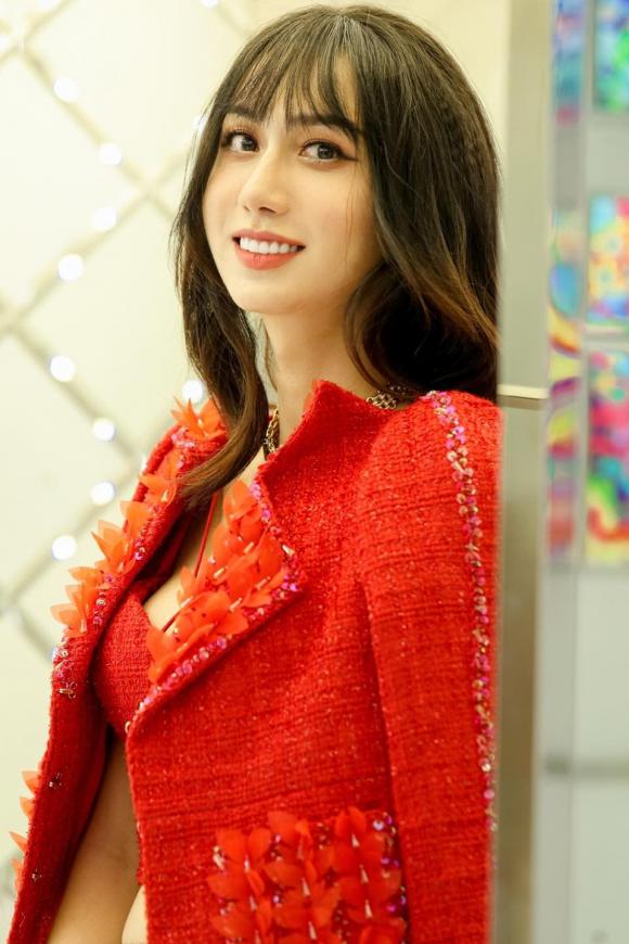 Lynk Lee đẹp nhức nhối trong bộ ảnh mới. Ảnh: Facebook