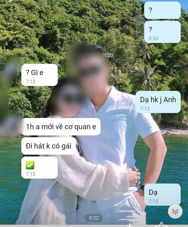 Mối tình 8 năm định mệnh 'dính dớp' như Thiều Bảo Trâm và màn 'bóc phốt' khiến MXH dậy sóng! - Ảnh 1