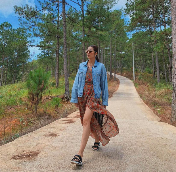 Cô cùng gia đình nhỏ của mình đang có chuyến nghỉ dưỡng tại đây. Ảnh: Instagram Cô cùng gia đình nhỏ của mình đang có chuyến nghỉ dưỡng tại đây. Ảnh: Instagram
