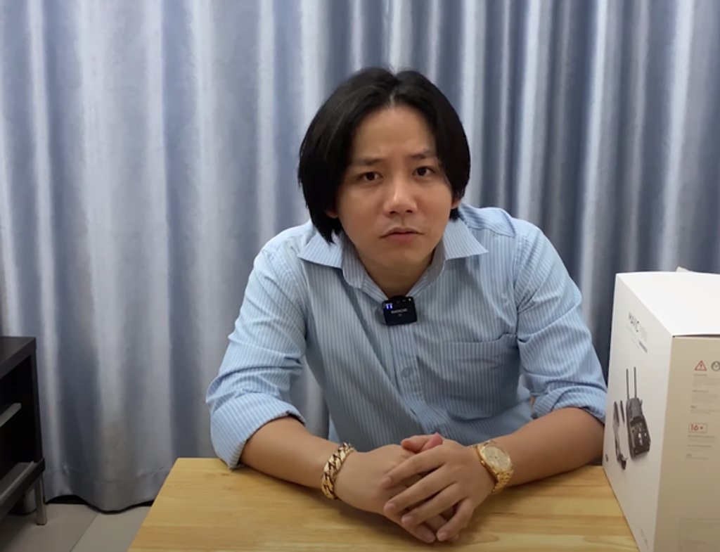 Khoa Pug bỗng nói lời chào tạm biệt ngỡ ngàng. Ảnh: Facebook