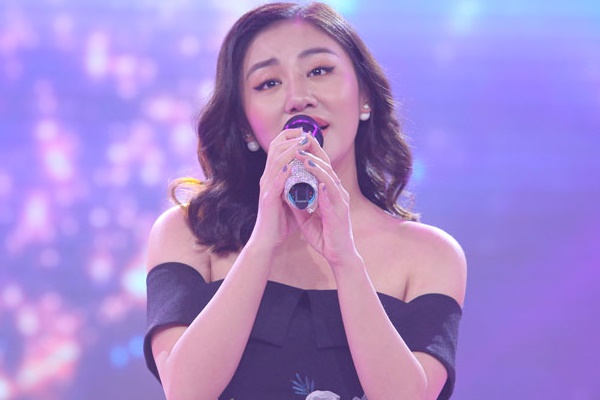 Văn Mai Hương so với thời thi Vietnam Idol đã có sự thay đổi rõ rệt. Ảnh: Internet Văn Mai Hương so với thời thi Vietnam Idol đã có sự thay đổi rõ rệt. Ảnh: Internet