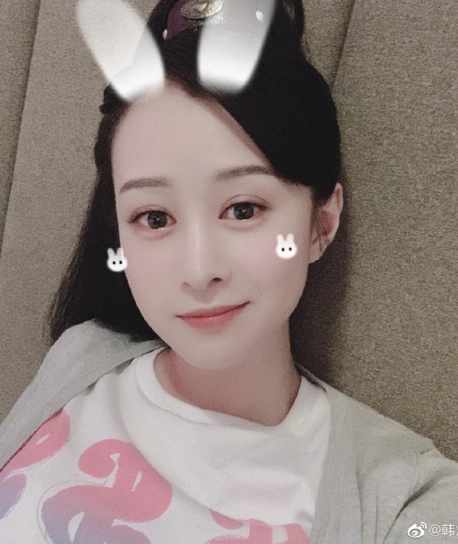 Hàn Diệp và nhan sắc xinh đẹp của mình. Ảnh: Sina