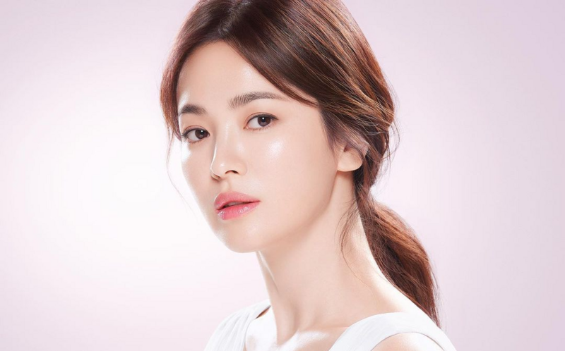 Song Hye Kyo bị dân tình săm soi chuyện tiết kiệm. Ảnh: Internet