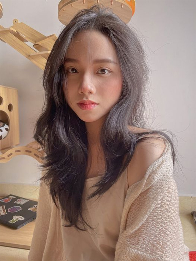 MC Kim Sa cũng từng ngán ngẩm muốn bỏ nghề vì những lời công kích. Ảnh: Facebook MC Kim Sa cũng từng ngán ngẩm muốn bỏ nghề vì những lời công kích. Ảnh: Facebook