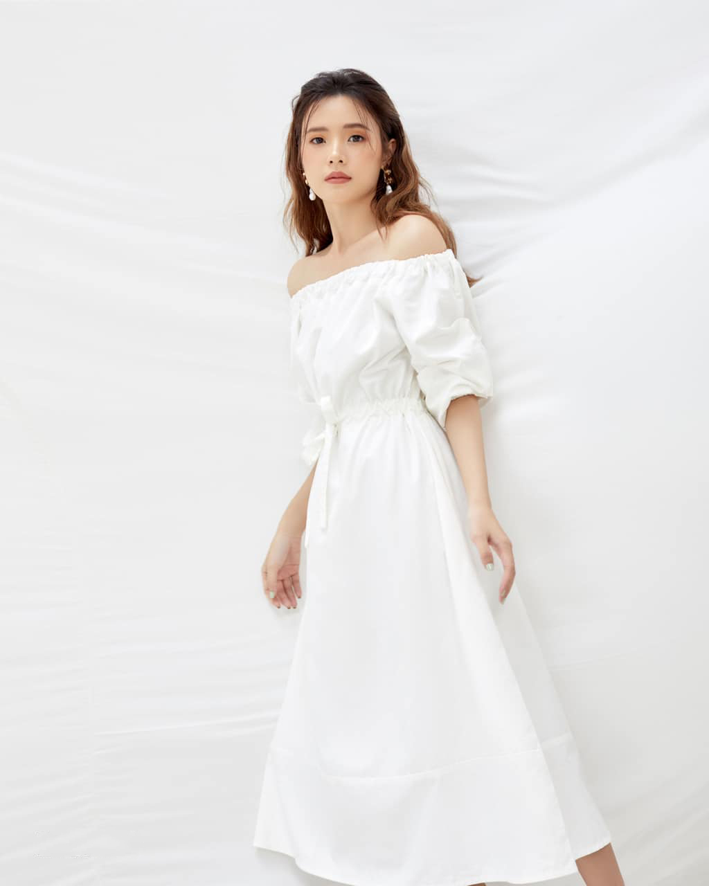 Midu thách thức thời gian với vẻ đẹp trong trẻo ở tuổi 32 3 Midu thách thức thời gian với vẻ đẹp trong trẻo ở tuổi 32 3
