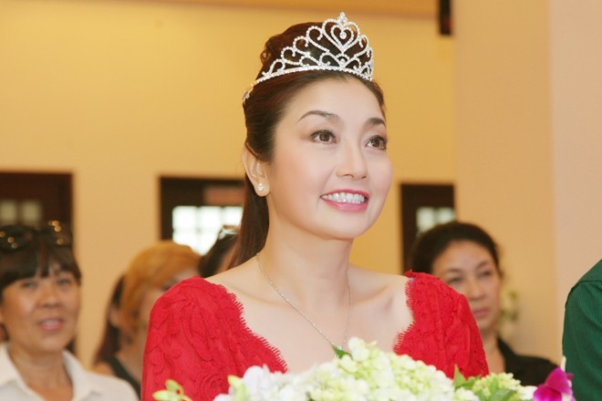 Mỹ nhân Sài thành thập niên 90 Lý Thu Thảo vẫn giữ được vẻ đẹp xinh đẹp như thủa nào. Ảnh: Internet Mỹ nhân Sài thành thập niên 90 Lý Thu Thảo vẫn giữ được vẻ đẹp xinh đẹp như thủa nào. Ảnh: Internet