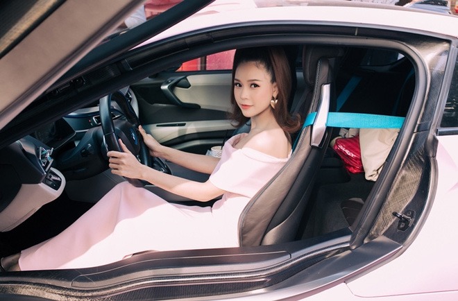 'Người tình 50 tỷ' của Ngô Kiến Huy và sự thật khó tin về quá khứ 'vào đời' sớm - Ảnh 1 'Người tình 50 tỷ' của Ngô Kiến Huy và sự thật khó tin về quá khứ 'vào đời' sớm - Ảnh 1