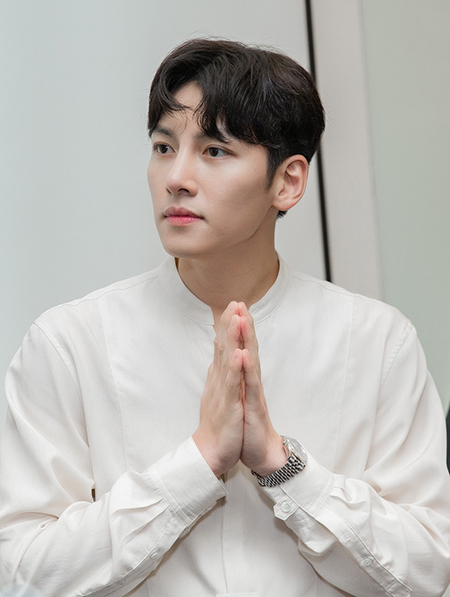 Tài tử Ji Chang Wook là cái tên đình đám của điện ảnh Châu Á. Ảnh: Internet Tài tử Ji Chang Wook là cái tên đình đám của điện ảnh Châu Á. Ảnh: Internet