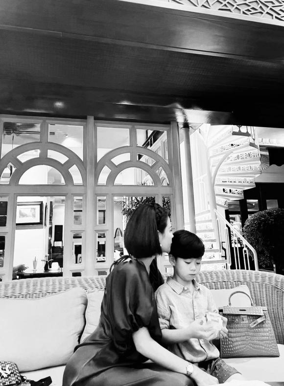 Lương Thu Trang từng trải qua cuộc hôn nhân sóng gió và chấp nhận làm mẹ đơn thân khi mới 24 tuổi. Ảnh: Internet Lương Thu Trang từng trải qua cuộc hôn nhân sóng gió và chấp nhận làm mẹ đơn thân khi mới 24 tuổi. Ảnh: Internet