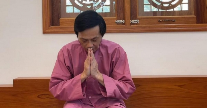 Hoài Linh lộ clip 'vui thú điền viên' giữa ồn ào 14 tỷ gây xôn xao, sự thật phía sau đoạn clip gây bất ngờ 4 Hoài Linh lộ clip 'vui thú điền viên' giữa ồn ào 14 tỷ gây xôn xao, sự thật phía sau đoạn clip gây bất ngờ 4