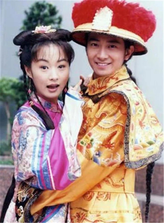 Trịnh Gia Du và Tôn Diệu Uy thời còn mặn nồng. Ảnh: Internet
