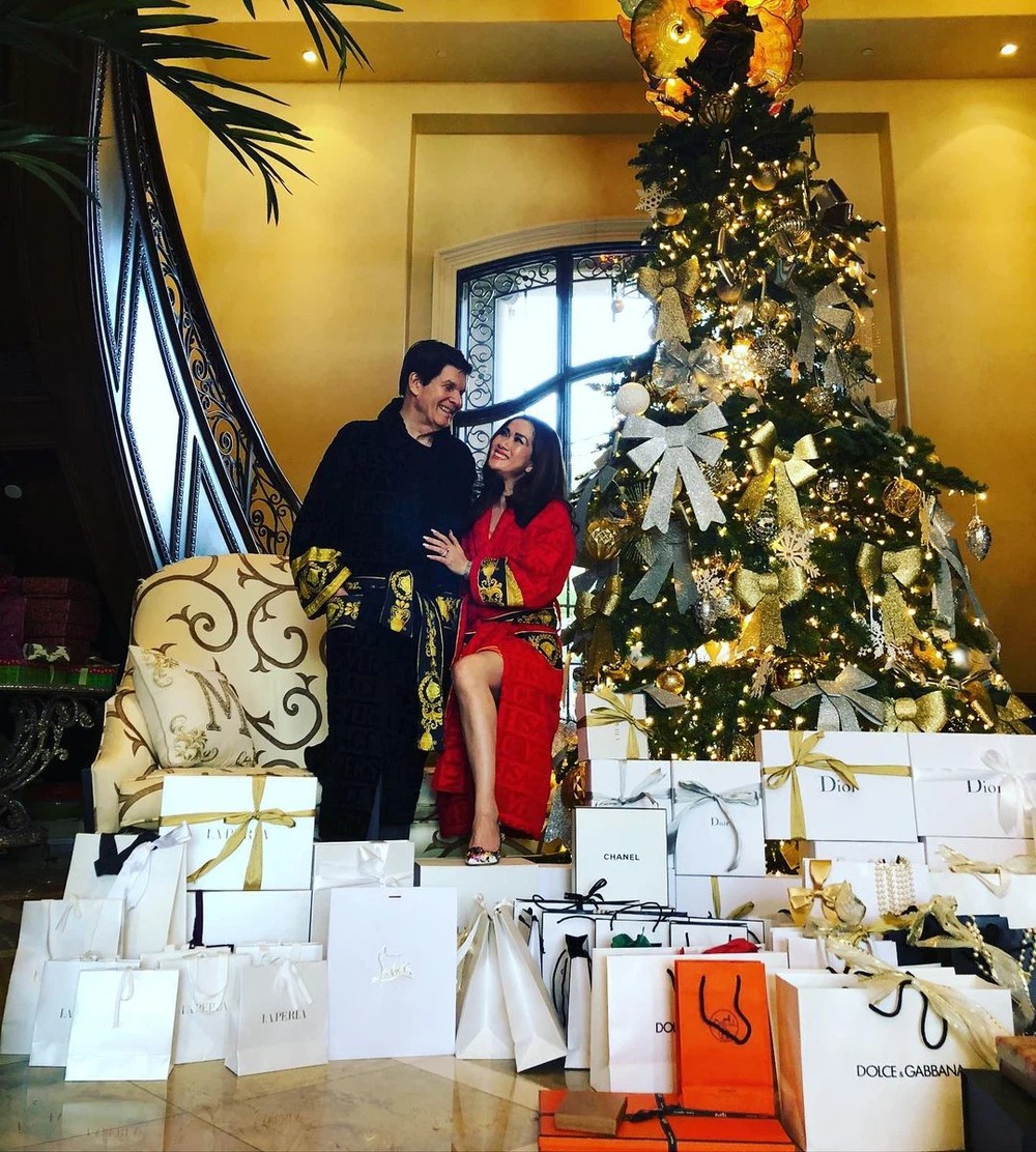 Mimi Morris cùng ông xã CEO của mình. Ảnh: Internet