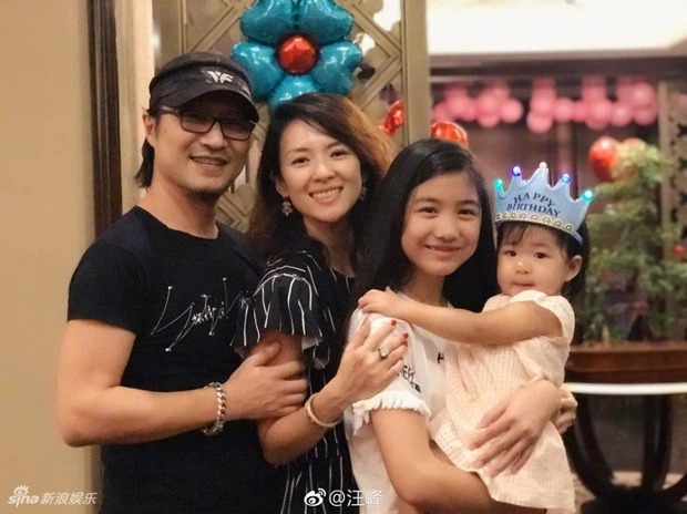 Chương Tử Di và gia đình hạnh phúc viên mãn hiện tại. Ảnh: Internet Chương Tử Di và gia đình hạnh phúc viên mãn hiện tại. Ảnh: Internet